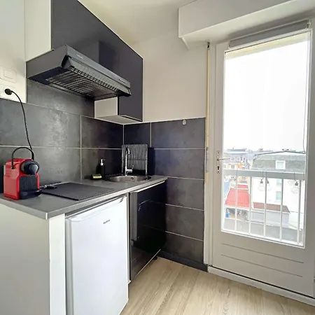 Renove Lumineux Pres Avec Parking Privatif - Fr-1-646-91 Appartamento Berck